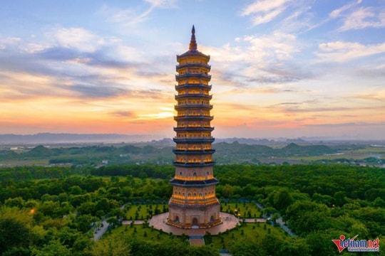 Tháp Báo Thiên: Hành trình chạm đỉnh bảo tháp cao nhất châu Á