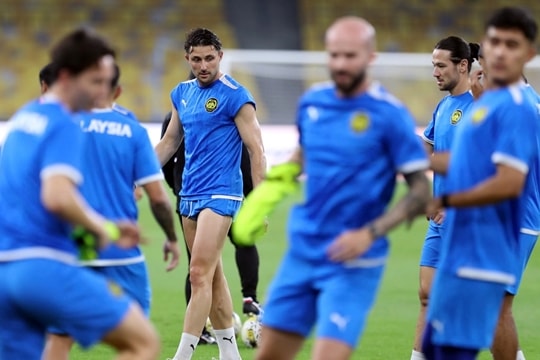 Bóng đá Malaysia báo cảnh sát vụ 7 cầu thủ nhập tịch giả, nguy cơ bị xử thua Việt Nam