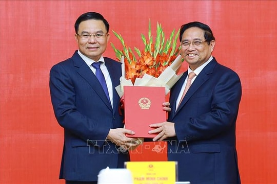 Thủ tướng Phạm Minh Chính trao Quyết định giao Quyền Bộ trưởng Bộ Công Thương