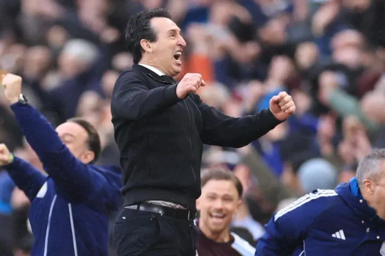 Aston Villa: Từ kẻ phá bĩnh đến ứng viên vô địch Premier League