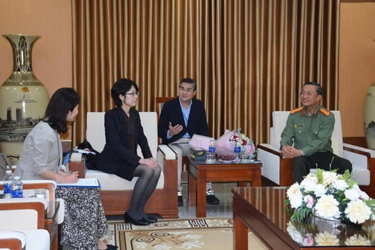 Phó Tổng lãnh sự Nhật Bản tại Đà Nẵng chào xã giao Công an thành phố