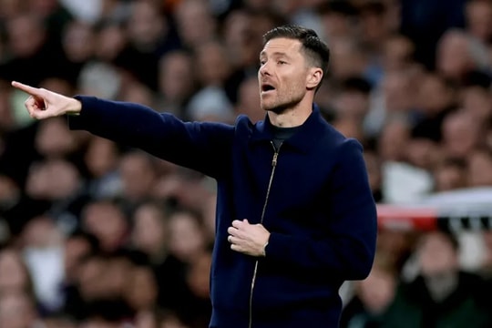 La Liga 2025/26: Real Madrid khủng hoảng, Barcelona thống trị?