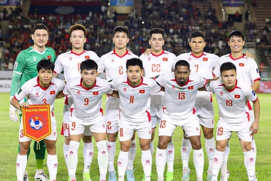 ĐT Việt Nam thăng hạng FIFA, rộng cửa dự League B Nations League