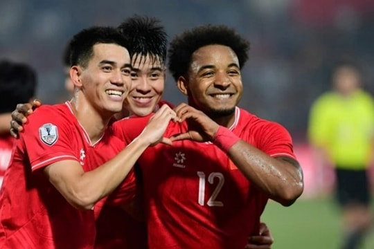 Việt Nam thăng tiến mạnh trên BXH FIFA sau SEA Games 33