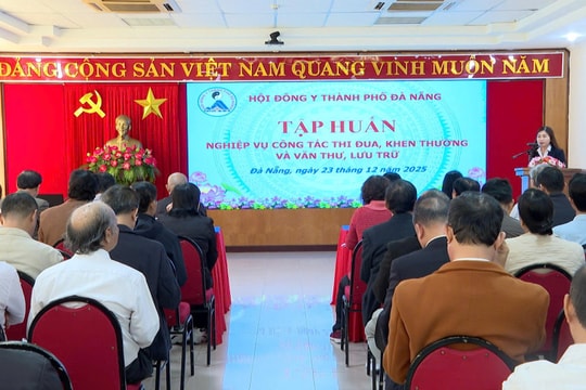 Hội Đông y thành phố Đà Nẵng phổ biến nghiệp vụ công tác thi đua, khen thưởng năm 2025