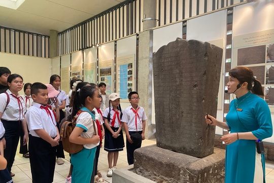 Sôi động hoạt động giáo dục di sản học đường tại Bảo tàng Đà Nẵng