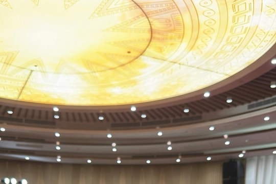 Đình Bắc nhận bằng khen của Bộ trưởng Bộ Công an sau SEA Games 33