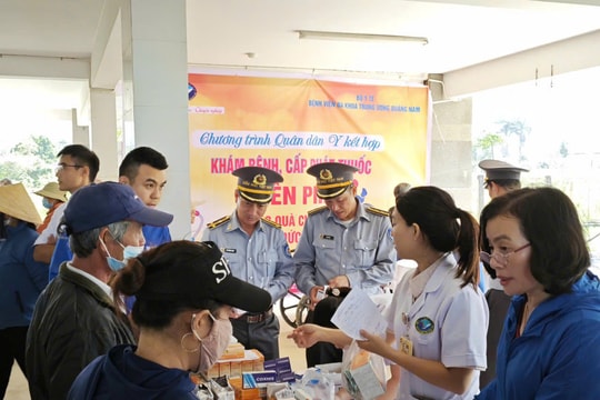 Khám bệnh, cấp thuốc miễn phí cho gần 400 người dân xã Thượng Đức