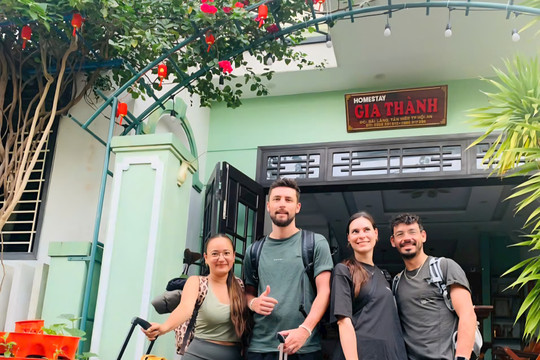 Mơ về “vương quốc” homestay