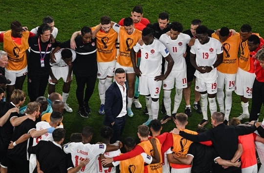 4 cộng sự đắc lực có thể cùng John Herdman tới Indonesia