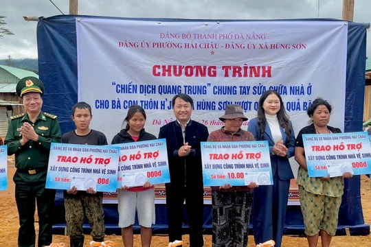 Phường Hải Châu hỗ trợ 700 triệu đồng giúp xã Hùng Sơn thực hiện Chiến dịch Quang Trung