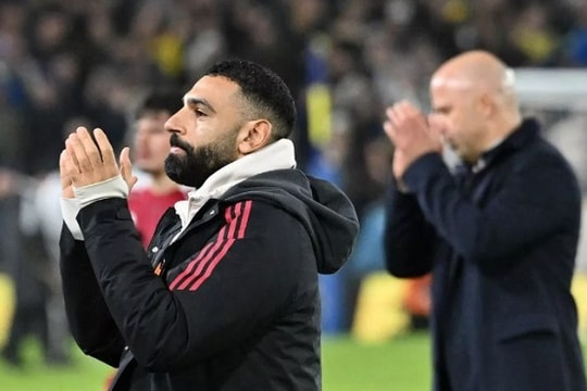 Liverpool tính đổi Salah lấy Ruben Neves: Bước ngoặt 47 triệu bảng