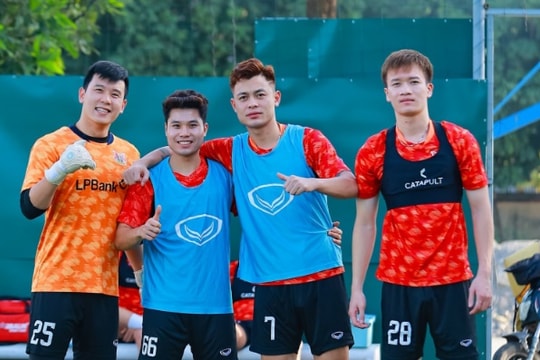 Đức Chiến và bài học về văn hóa ứng xử khi rời Thể Công Viettel