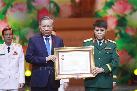 Tổng Bí thư Tô Lâm: Các điển hình tiên tiến tiếp tục giữ vững ngọn lửa nhiệt huyết, là hạt nhân lan tỏa