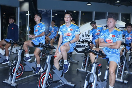 U23 Việt Nam rèn quân tại Qatar: Bài toán thể lực và áp lực loại quân