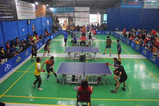 Hơn 150 tay vợt dự Giải bóng bàn đồng đội - đôi các câu lạc bộ Đà Nẵng