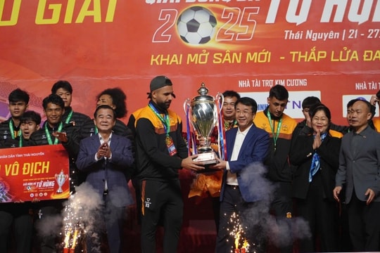 HAGL vô địch giải Tứ hùng Thái Nguyên 2025 sau trận hòa kịch tính của Hà Nội FC