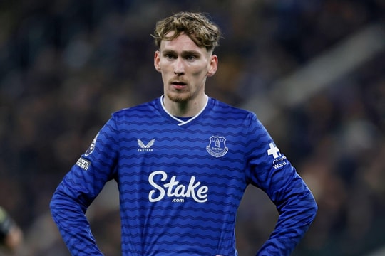 MU nhắm James Garner và tiền đạo Ligue 1 trong tháng 1