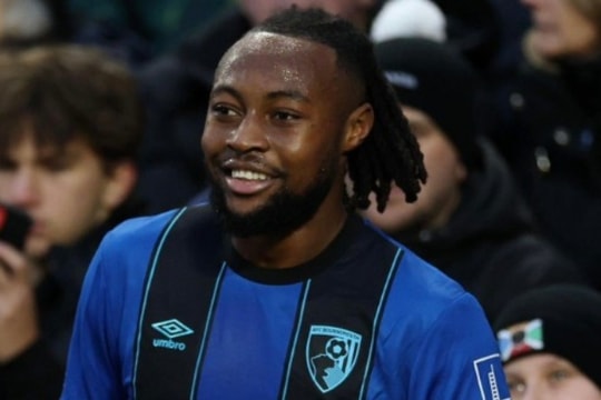 Man City áp sát Semenyo, Liverpool chiếm ưu thế vụ Marc Guehi