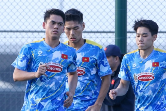 U23 Việt Nam gây áp lực tại Qatar, VFF tìm người thay ông Mai Đức Chung