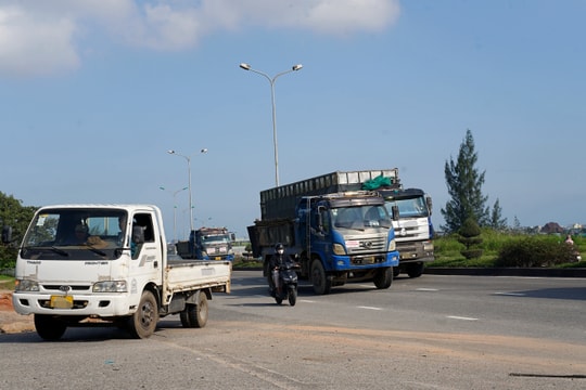 Tăng cường bảo đảm an toàn giao thông trên tuyến quốc lộ 14B và Hòa Liên - Túy Loan