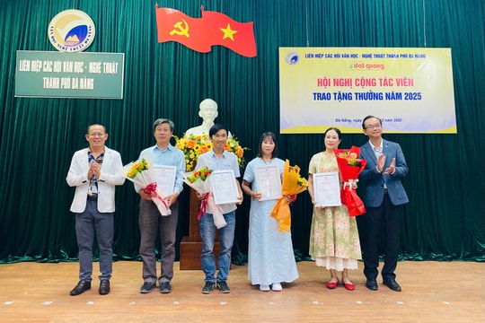 Tạp chí Đất Quảng nâng cao chất lượng nội dung và hình thức