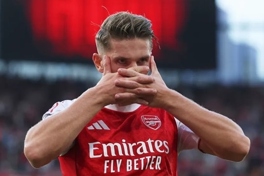 Viktor Gyokeres và bài toán ghi bàn: Tại sao Arsenal vẫn kiên nhẫn?