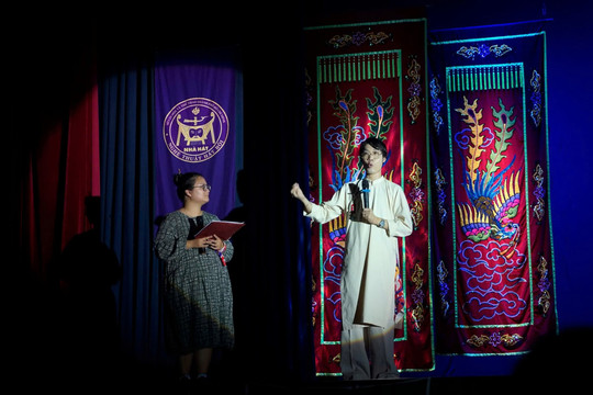 Hiếu Văn Ngư: Bền bỉ dẫn đường vào miền di sản