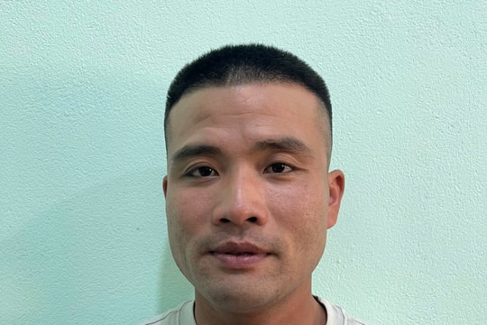 Công an xã Xuân Phú vận động đối tượng tổ chức sử dụng ma túy ra đầu thú