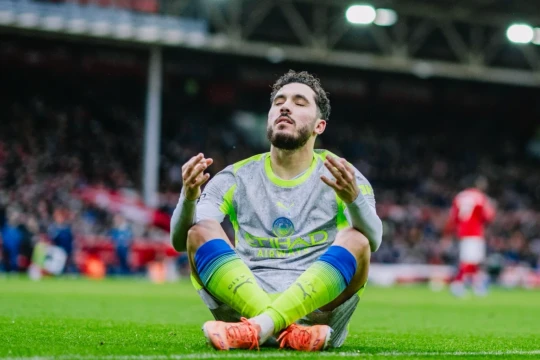 Thiền trên sân bóng