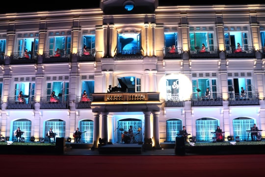 Da Nang Concert 2 - Dòng chảy bất tận tạo ấn tượng cho người dân và du khách