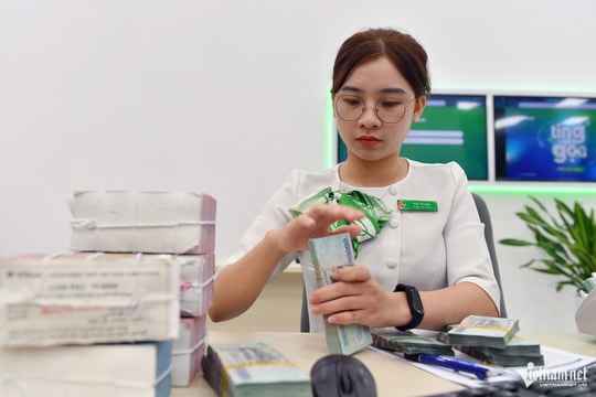 27 ngân hàng tăng lãi suất tiết kiệm: PGBank đẩy mức cao nhất lên 7,2%/năm