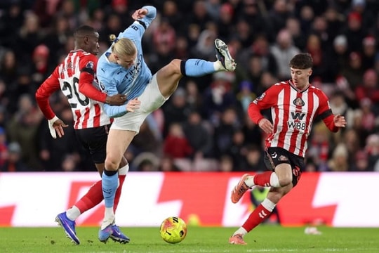 Man City hòa bế tắc 0-0 Sunderland: Khoảng cách 4 điểm với Arsenal và hồi chuông báo động