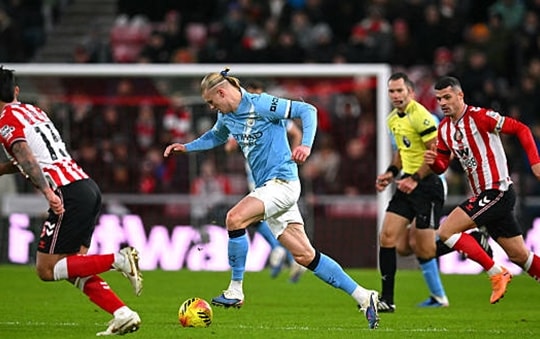 Man City chia điểm đầy bế tắc trước Sunderland trong ngày Erling Haaland im hơi lặng tiếng