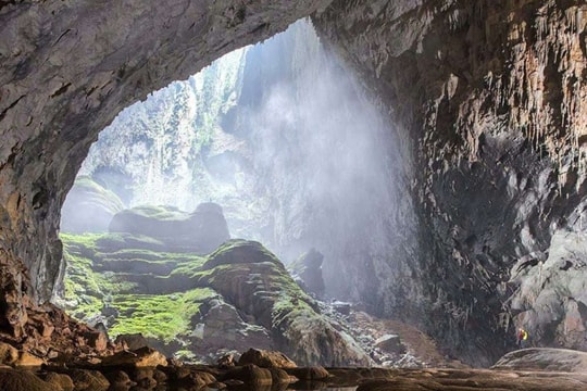 Tour Sơn Đoòng cháy vé đến năm 2027: Trải nghiệm mạo hiểm khó mua nhất Việt Nam