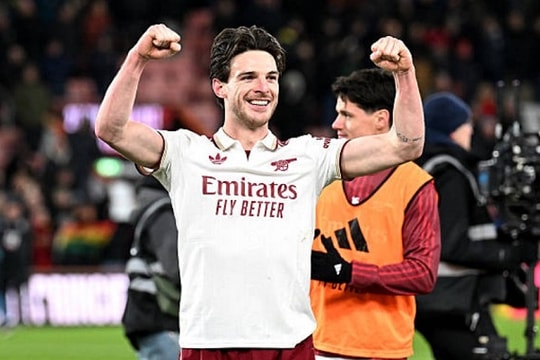 Bournemouth 2-3 Arsenal: Declan Rice lập cú đúp đưa Pháo thủ ngược dòng kịch tính
