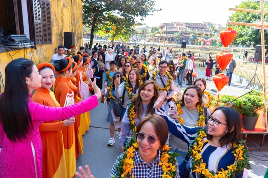 Du khách đến Đà Nẵng dịp Tết Dương lịch 2026 tăng mạnh