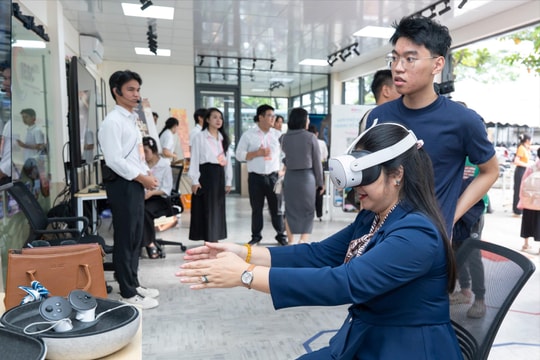 Người trẻ “kể chuyện” di sản