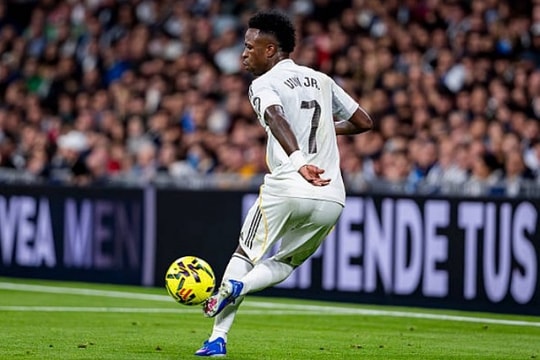 Vinicius Junior ưu tiên lòng trung thành, tiến gần bản hợp đồng trọn đời với Real Madrid