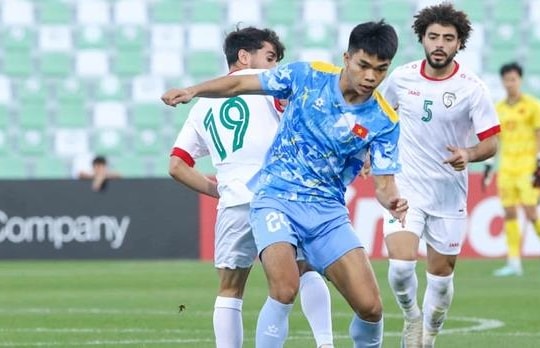 HLV Kim Sang Sik chốt danh sách U23 Việt Nam: Thần đồng Lê Phát bị gạch tên