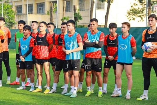 Ninh Bình sang Singapore rèn quân: Quyết bảo vệ ngôi đầu trước đại chiến với CAHN