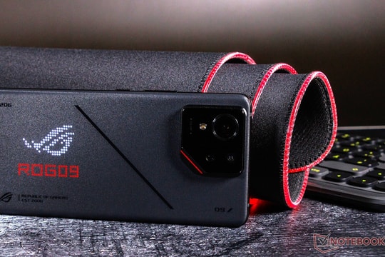 Asus xác nhận dừng dòng Zenfone và ROG Phone vào năm 2026 do áp lực cạnh tranh