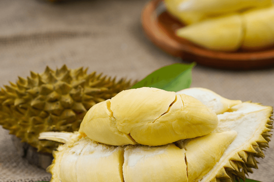 Giá sầu riêng hôm nay 5/1: Ri6 tăng giá, sầu Thái giữ mốc 105.000 đồng/kg