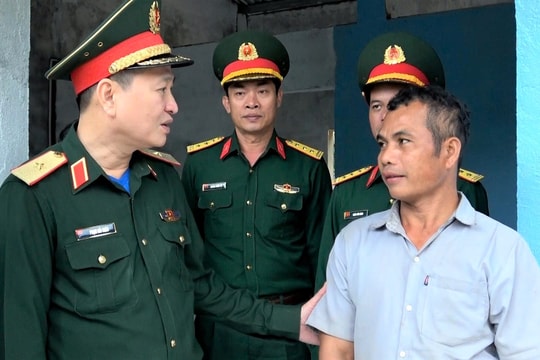 Cục Cứu hộ - Cứu nạn kiểm tra tiến độ xây dựng nhà ở tại xã Sông Kôn