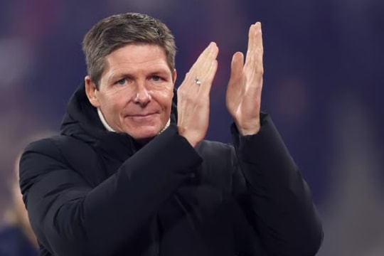 4 rủi ro lớn khiến Oliver Glasner khó trở thành cứu cánh tại Man Utd thay Amorim