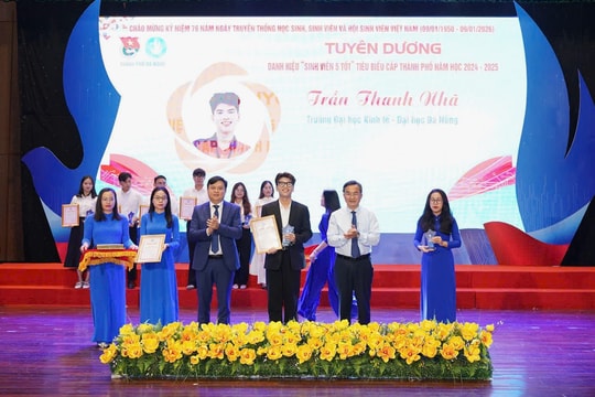 Đà Nẵng tuyên dương “Sinh viên 5 tốt” năm học 2024 - 2025