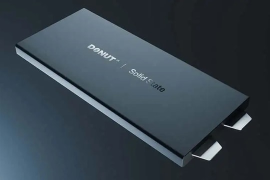 Donut Lab ra mắt pin thể rắn hoàn toàn: Sạc đầy trong 5 phút và tuổi thọ 100.000 chu kỳ