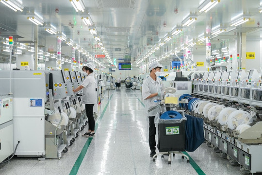 Q4 breakthrough lifts full-year GDP growth to 8.02%
