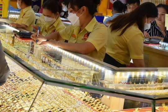 Cập nhật 08:30 sáng 08/01/2026: Giá vàng đa số đi ngang, riêng PNJ giảm 0,5 triệu đồng