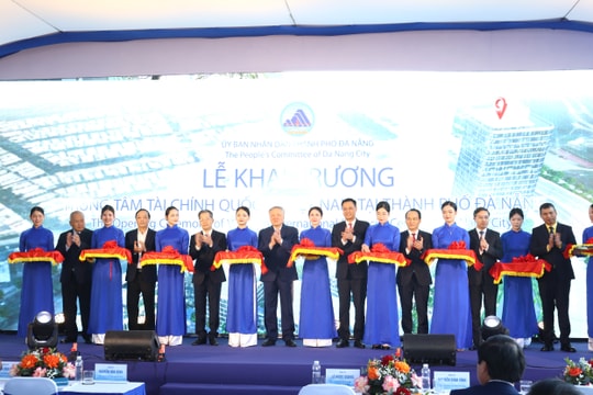 Khai trương Trung tâm Tài chính quốc tế Việt Nam tại Đà Nẵng